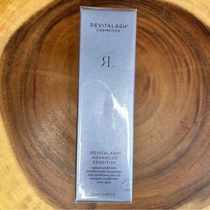 REVITALASH® ADVANCED SENSITIVE- Sealed & Never Used 2.0 mL/ 0.068 …